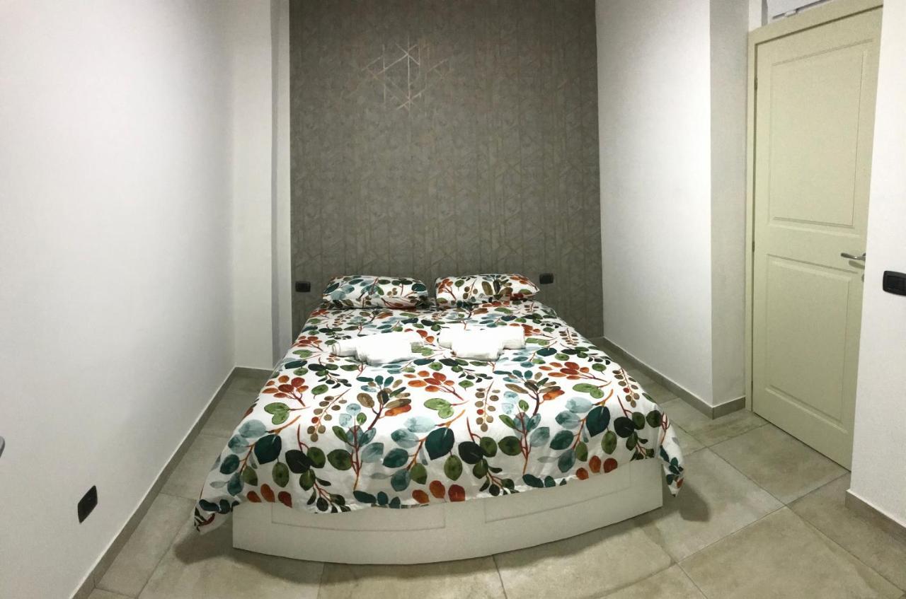 Nadyle House Hotel Napoli Ngoại thất bức ảnh