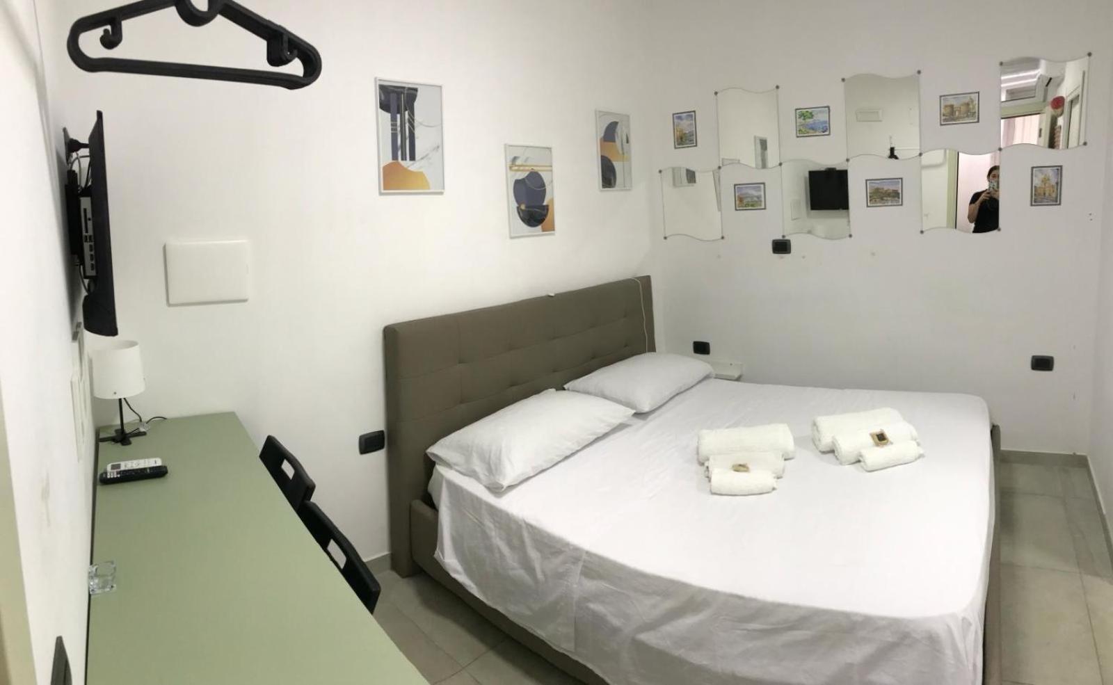 Nadyle House Hotel Napoli Ngoại thất bức ảnh